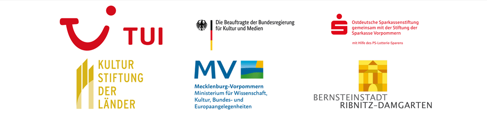 Die Förderer: TUI, die Beauftragte der Bundesregierung für Kultur und Medien, die Ostdeutsche Sparkassenstiftung, die Kulturstiftung der Länder, das Land Mecklenburg-Vorpommern und die Bernsteinstadt Ribnitz-Damgarten.